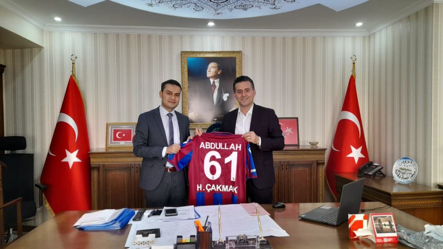 Kaymakam Çakmak’a Trabzonspor forması
