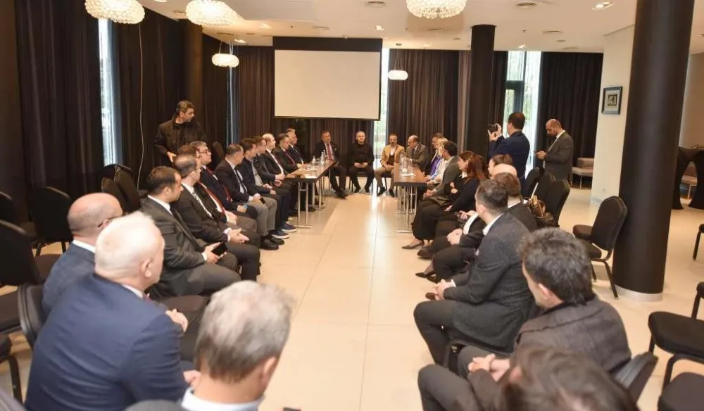TRABZON HEYETİ GÜRCİSTAN İŞ DÜNYASIYLA BULUŞTU 