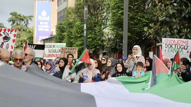 TRABZON’DA FİLİSTİN’E DESTEK YÜRÜYÜŞÜ 