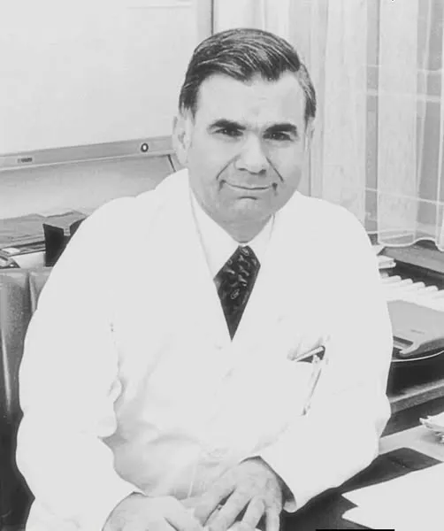 PROF. DR. GAZİ YAŞARGİL HOCANIN ANILARINDAN