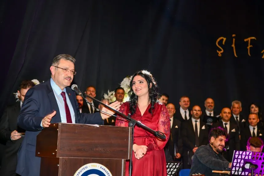 BAŞKAN GENÇ, SAĞLIKÇILARA TEŞEKKÜR ETTİ 