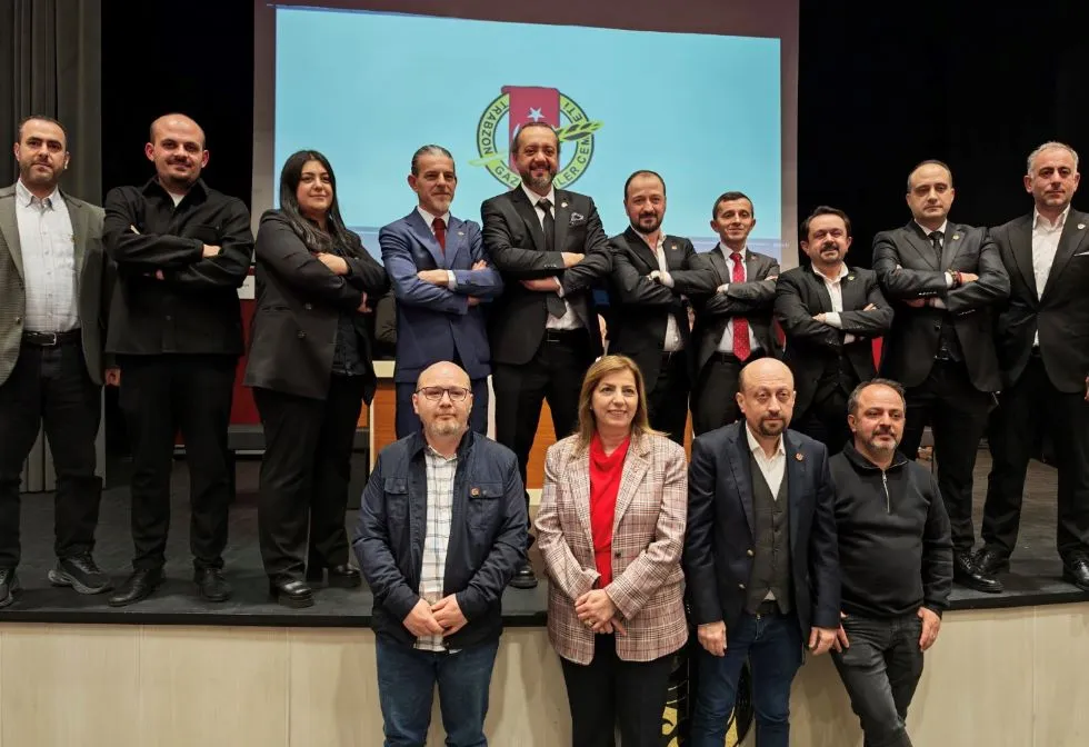 KÜÇÜK İLE YENİDEN!