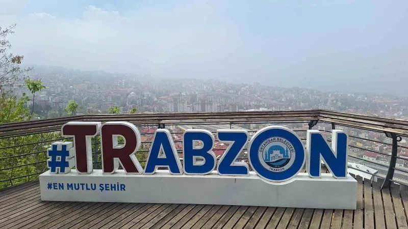 TRABZON’DA HAVA ULAŞIMINA SİS ENGELİ 