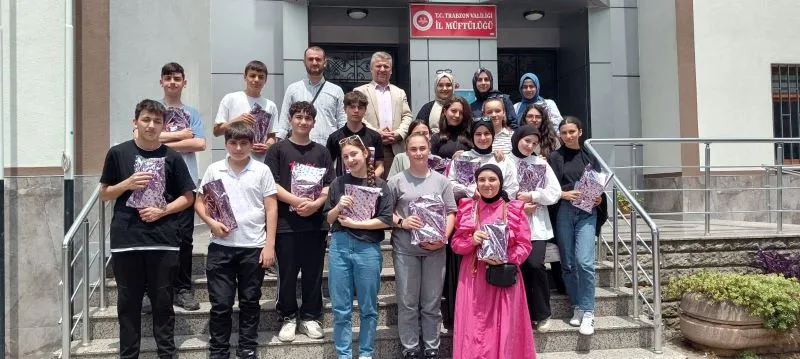 MAÇKALI ÖĞRENCİLER İL MÜFTÜLÜĞÜNDE 