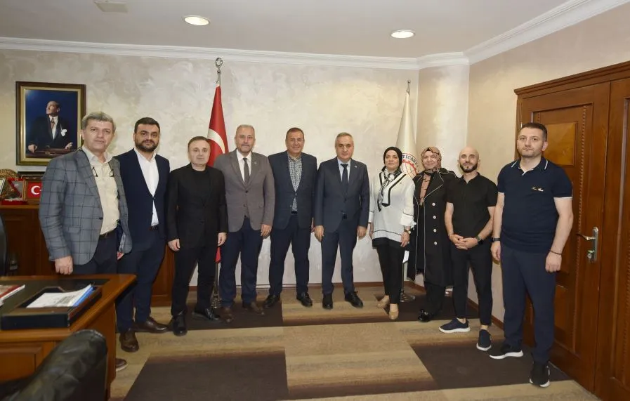 TRABZON KENT KONSEYİ TTSO’YU ZİYARET ETTİ 