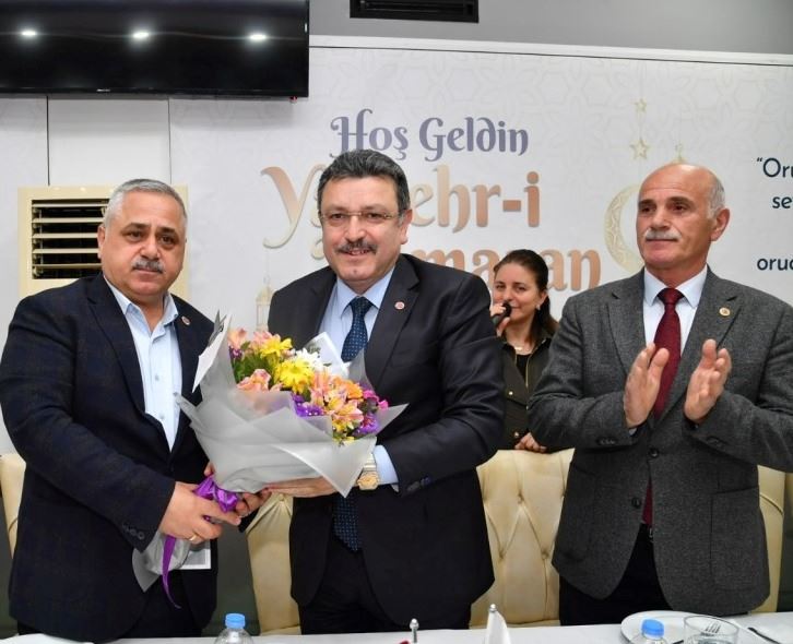 MAÇKALI BAŞKAN MUHTARLARLA BULUŞTU