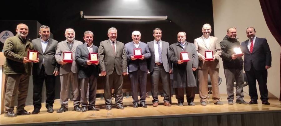 EMEKLİ PERSONEL ONURLANDIRILDI