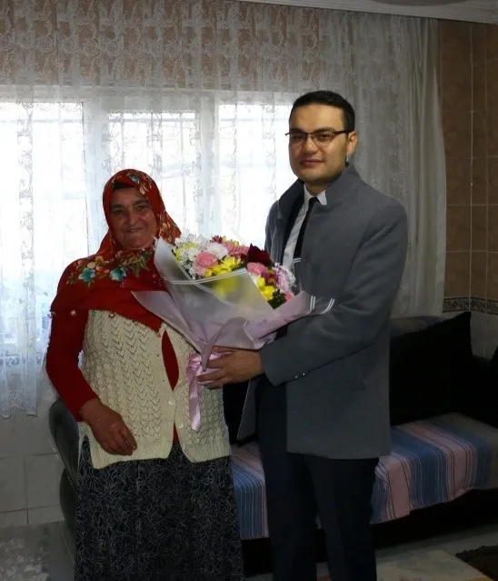 MEHMETÇİĞİN TRABZONLU REYHAN ANNESİ 