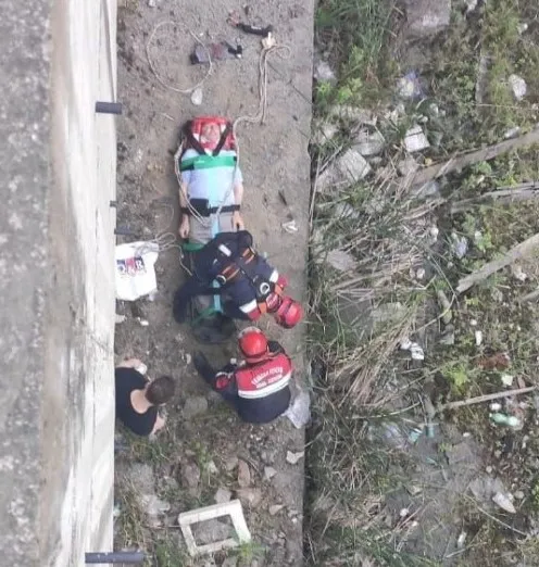 10 METREDEN DÜŞTÜ 