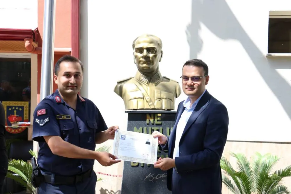 KAYMAKAM ÇAKMAK JANDARMA TEŞKİLATINI KUTLADI