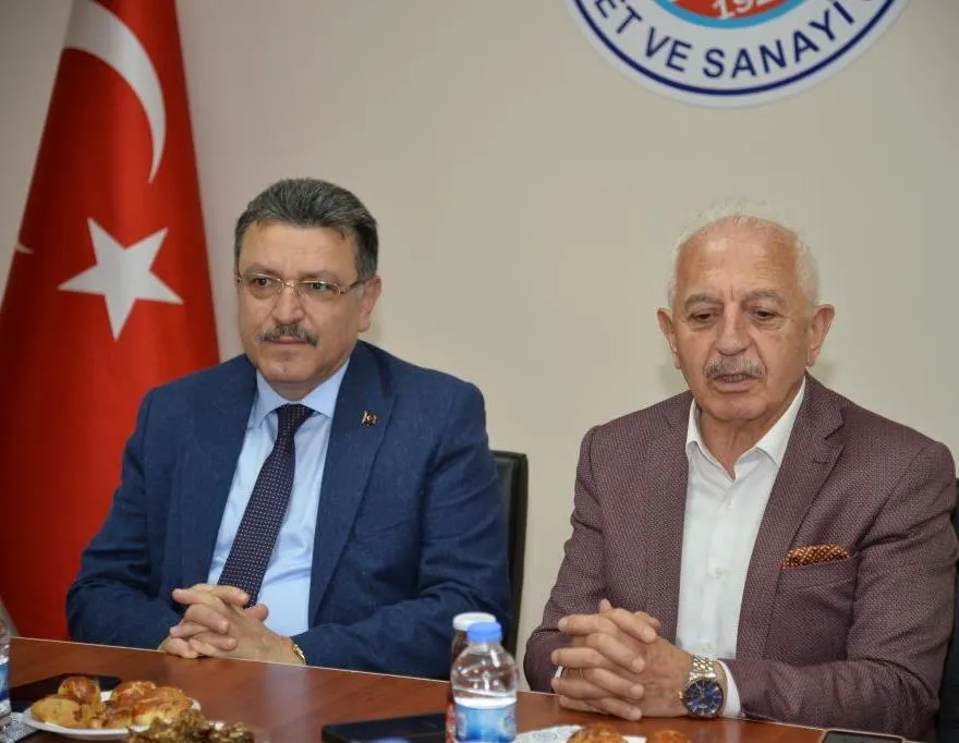 BAŞKAN KAYA GÖRÜNTÜ KİRLİLİĞİNE DİKKAT ÇEKTİ 