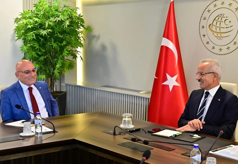 BAŞKAN KARA URALOĞLU’NUN MAKAMINDA 