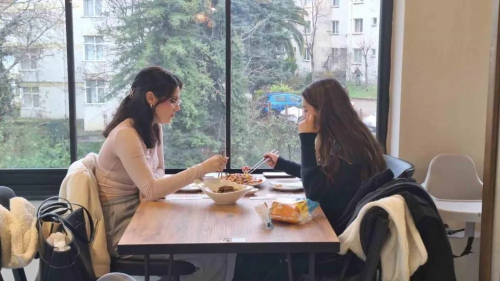 TRABZON’DAKİ KORE MUTFAĞI TALEBE YETİŞEMİYOR 