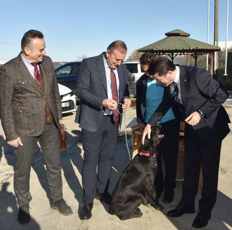 ÇELEBİ’DEN İŞ DÜNYASINA ÇAĞRI 