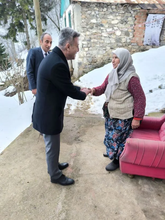 KAYMAKAM DEMİR ZİYARETLERİNİ SÜRDÜRÜYOR