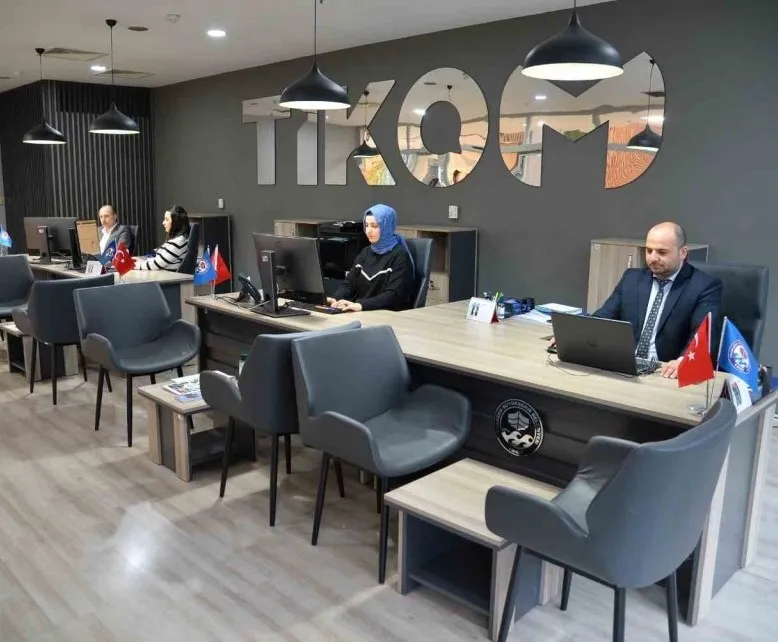 TİKOM 381 BİN 209 ÇAĞRIYA CEVAP VERDİ 