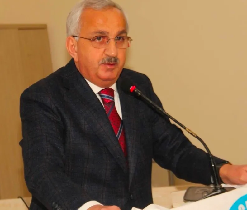 BAŞKAN KURU GÜVEN TAZELEDİ 