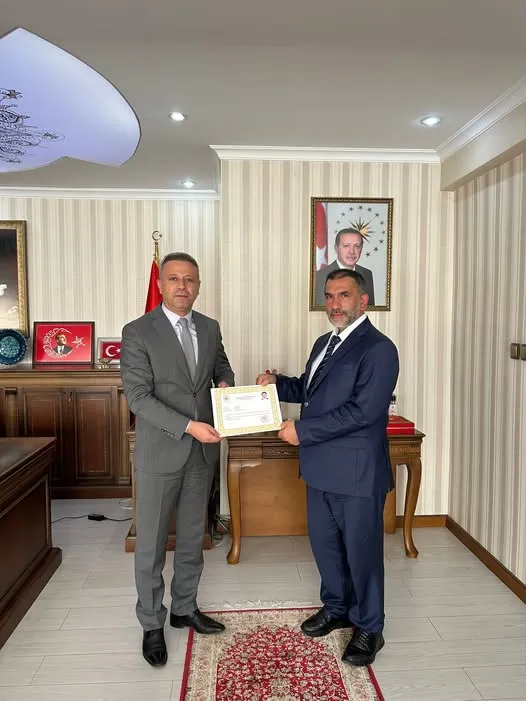 İMAM GÜNEY’E KAYMAKAM’DAN PLAKET 
