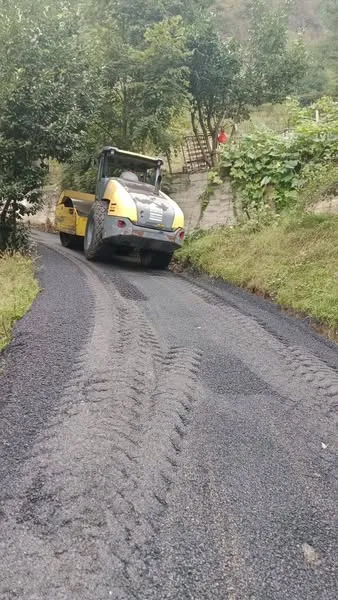 YOL ÇALIŞMALARI ESİROĞLU’DA 