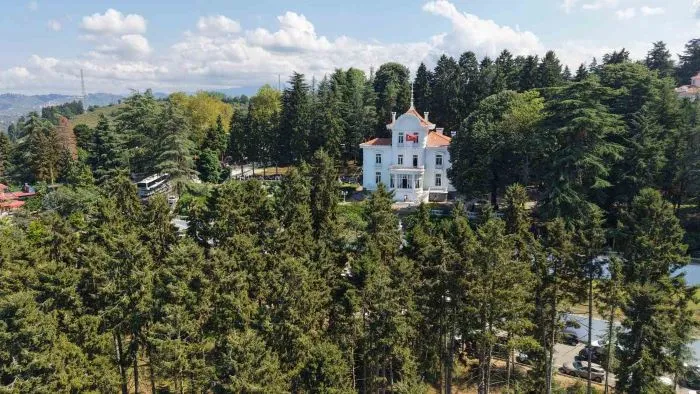 ATATÜRK KÖŞKÜ’NE ZİYARETÇİ AKINI 