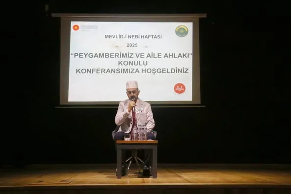 PEYGAMBERİMİZ VE AİLE AHLAKI 