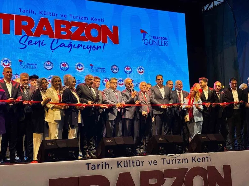 TRABZON’A DEV KAPASİTELİ HAVALİMANI GELİYOR 