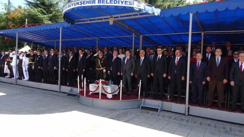 TRABZON’DA ZAFER BAYRAMI COŞKUSU