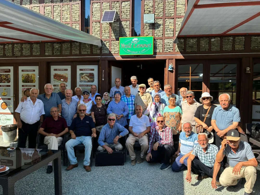  Emekli öğretmenler yaylaları gezdi    